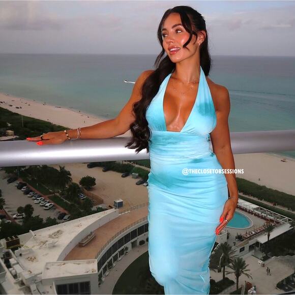 ZARA BLOGGER FAVE!!! Halter Midi Dress NWT - Picture 3 of 16